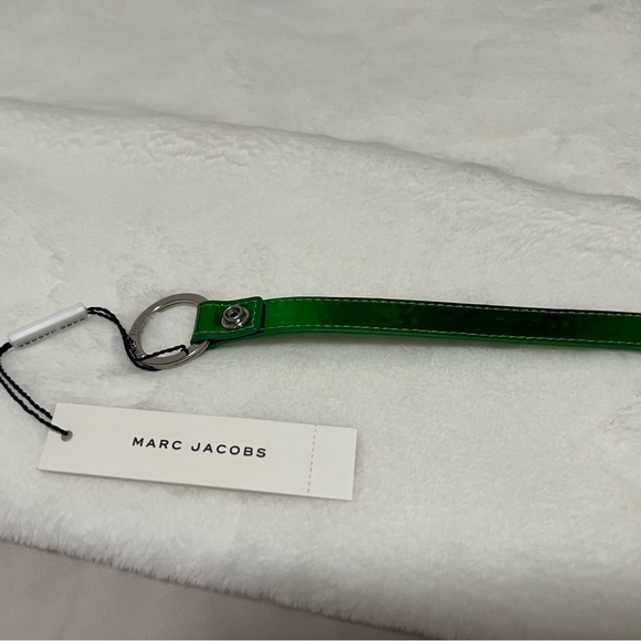 Key ring holder - Picture 2 of 2